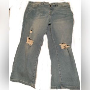 COPY - ROYALTY FOR ME HIGH RISE CROP JEANS 14W 17.5 - 19” WAIST